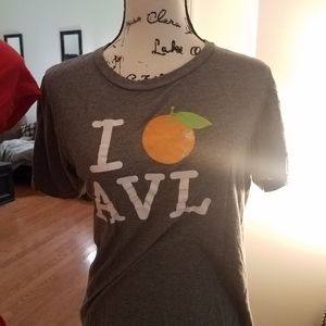 I  Avl t shirts